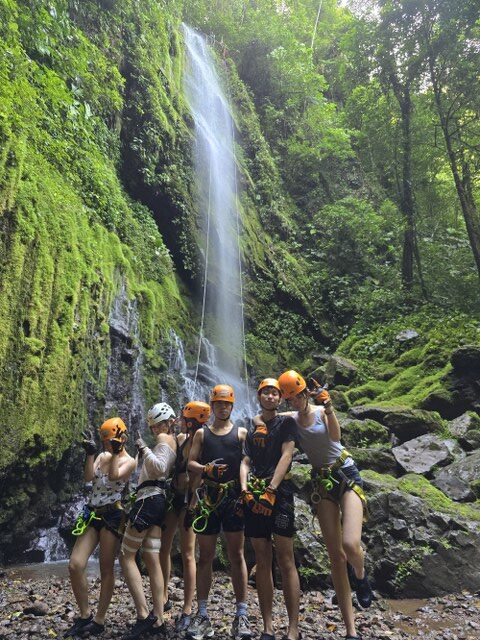 CANYONING RAPPELING