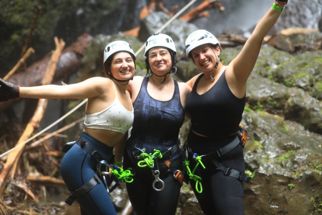 Protected: 26-07-2026 TOUR 10am CANYONING MAQUIQUE ADVENTURE