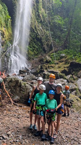Protected: 31-07-2026 TOUR 7am CANYONING MAQUIQUE ADVENTURE