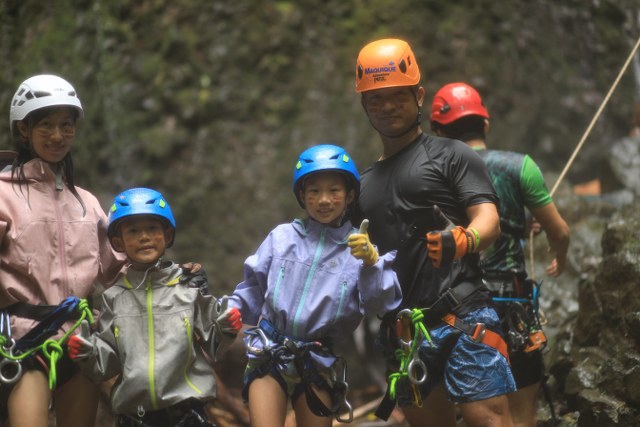 Protected: 21-08-2026 TOUR 7am CANYONING MAQUIQUE ADVENTURE